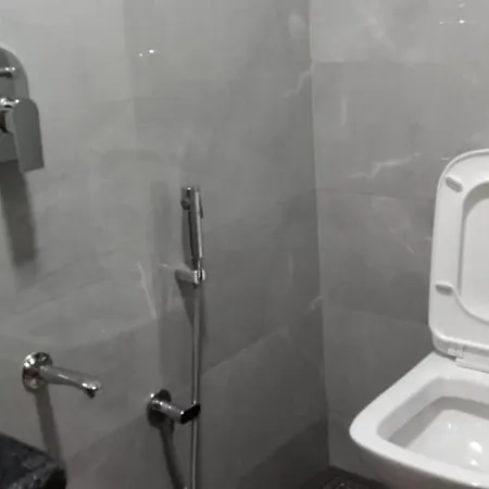 Hotel Sai Grand Residency *