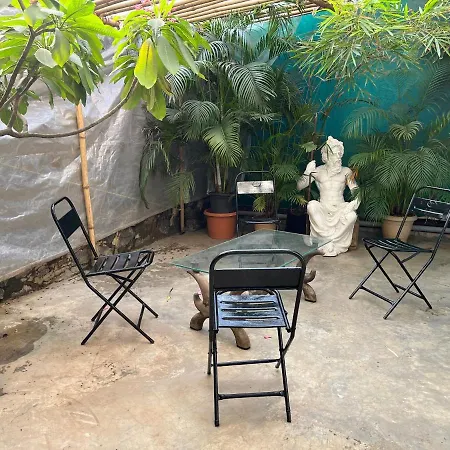 Homestay Rocky Mumbai