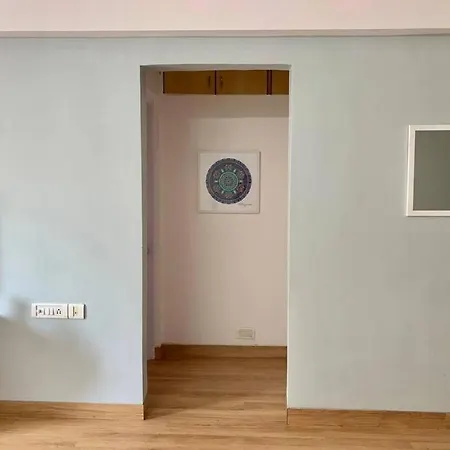 Apartment Little Hut 301, 27th Road, Khar West By Connekt Homes Mumbai
