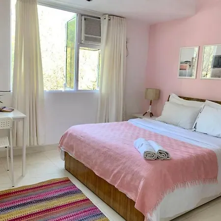 Little Hut 301, 27th Road, Khar West By Connekt Homes Mumbai