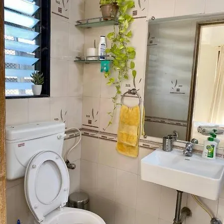 Little Hut 301, 27th Road, Khar West By Connekt Homes Mumbai