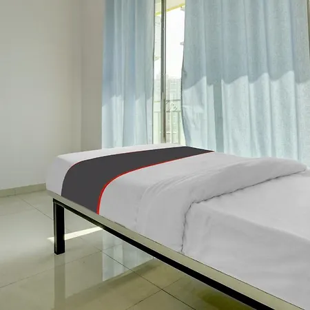 Collection O Auckland House Hotel Mumbai