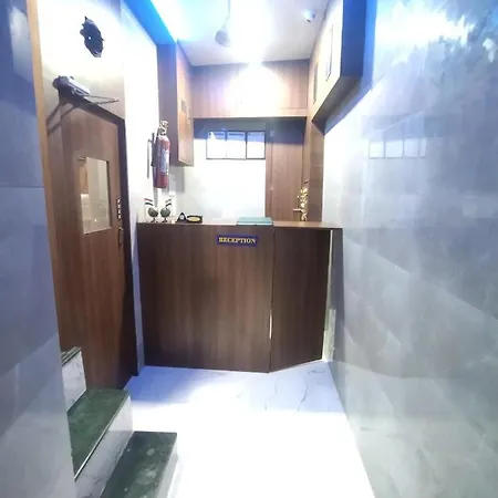 Ayala Pg Ac Deluxe1 Mumbai