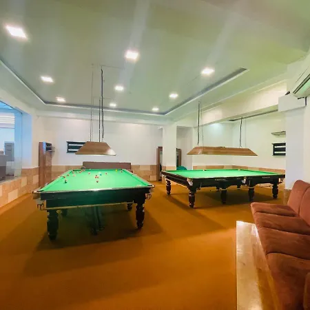 Home2 Renaissance Club 4* Mumbai