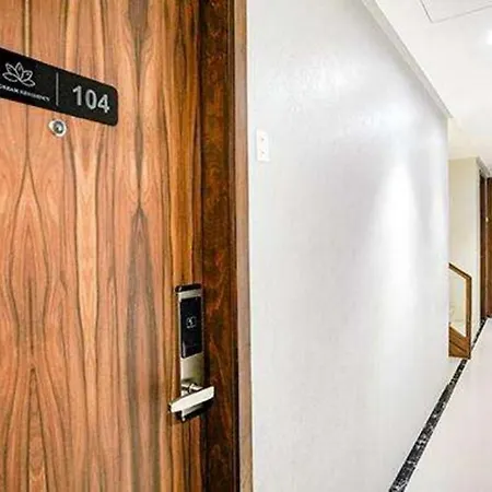 Hotel Fabexpress The Dr Residency 3*