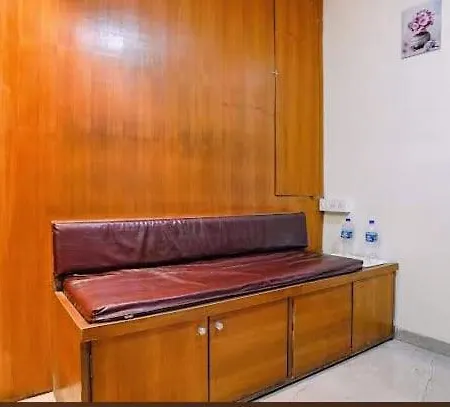 Deluxe Residency Nr- International Airport