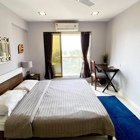 Westside 2 Bhk With Balcony At Chapel Road Bandra West By Connekt Homes *