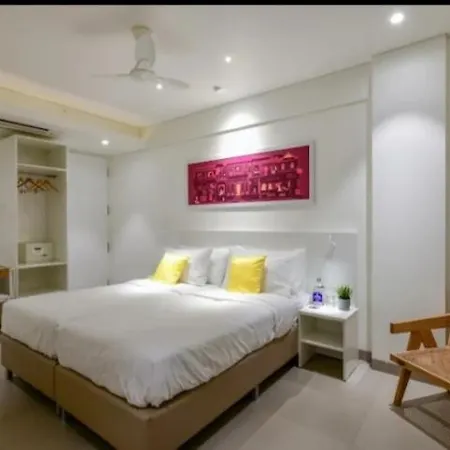 Hotel A1 International