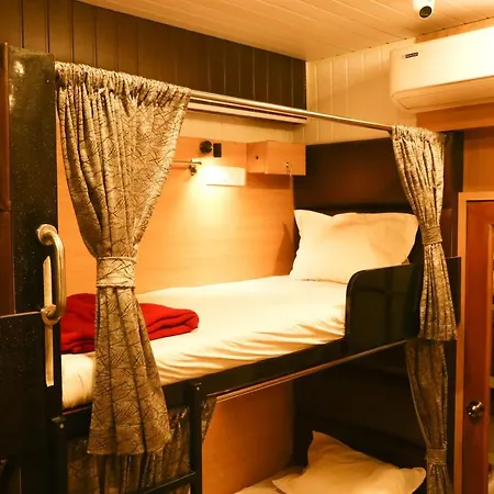 Hub Condo Mumbai