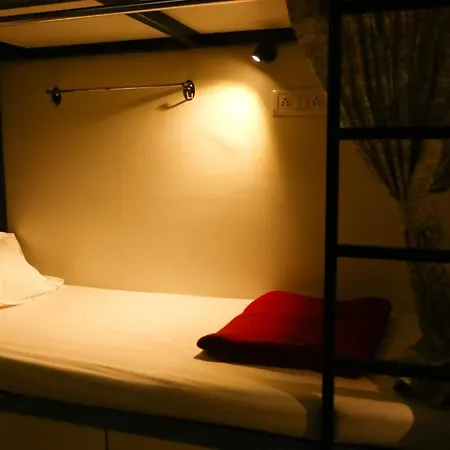 Hub Condo *