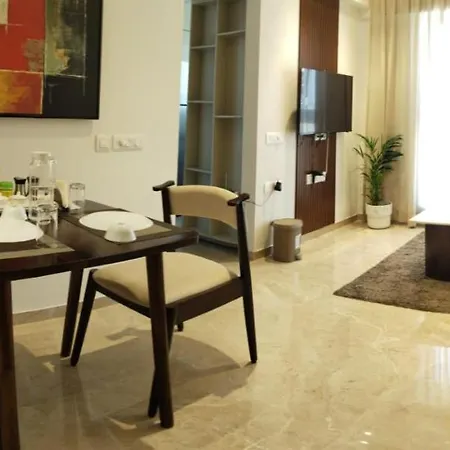 Sapphire Asta- Regent Hills Apartment *