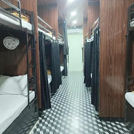 Vakola Ac Beds