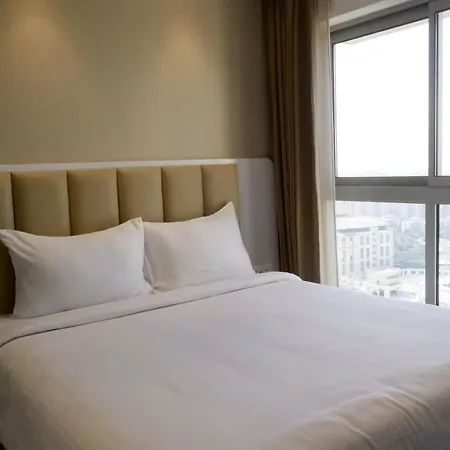 Relohomes Serviced 4* Mumbai
