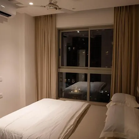 Aparthotel Zenia Luxury Suites And Serviced