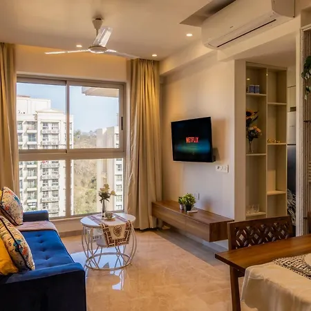 Zenia Luxury Suites And Serviced Mumbai