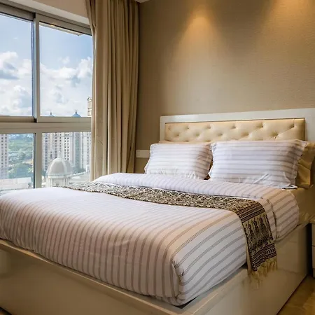 Zenia Luxury Suites And Serviced * Mumbai