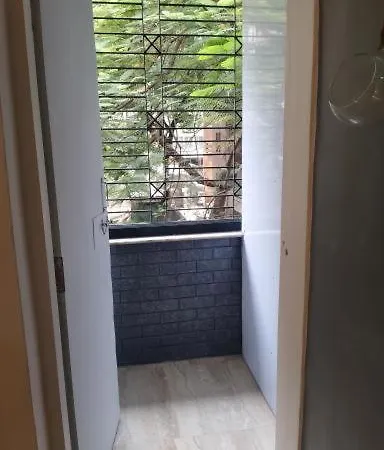 2 With Balcony In Bandra West * Mumbai