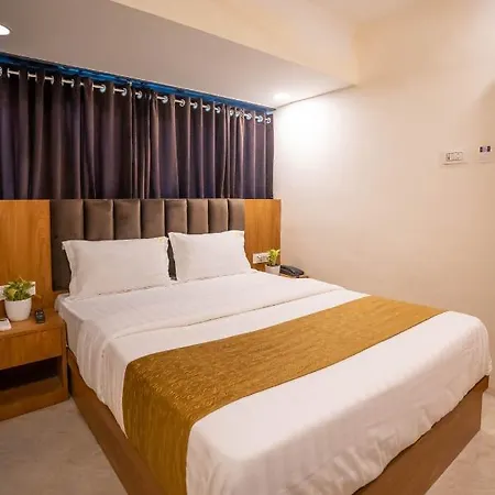The Platinum 3* Mumbai