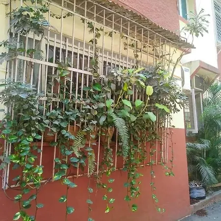 Beautiful 1master Bedroom In Bandra West *