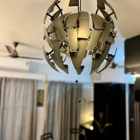 La Carlos Serviced * Mumbai