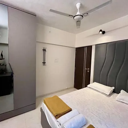 La Timberland 1 Bhk Mumbai