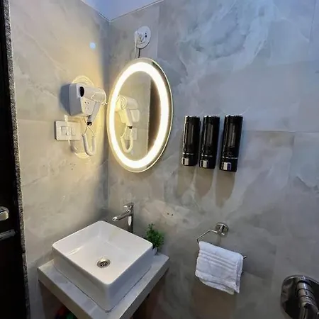 La Alba 1 Bhk Serviced Apartment *