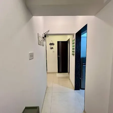 La Olive 1 Bhk Service Apartment *