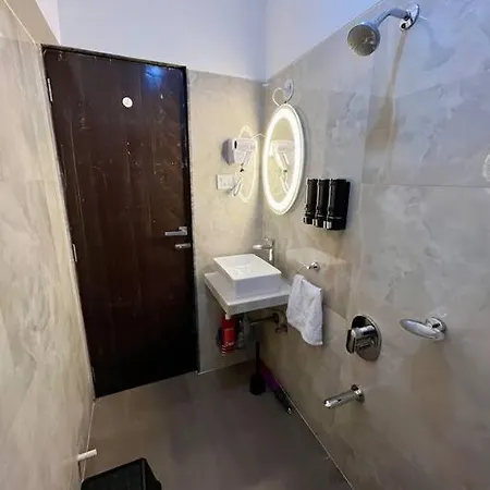 Apartment La Olive 1 Bhk Service *