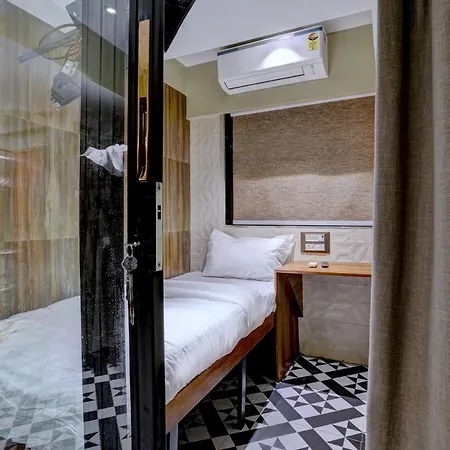 Hostel Tokyo Stay,hostel,mumbai