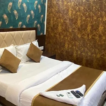 Fabexpress Ashirwad Residency Hotel Mumbai