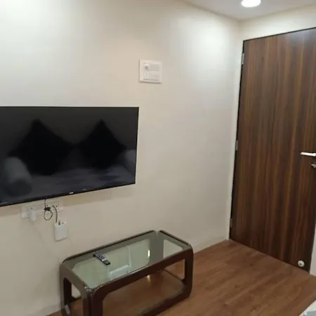Private In South Mumbai's Heart