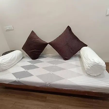 Apartment Private In South Mumbai's Heart Mumbai