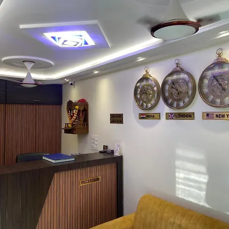 Hotel Classio - Near Kokilaben Hospital, Andheri West Mumbai