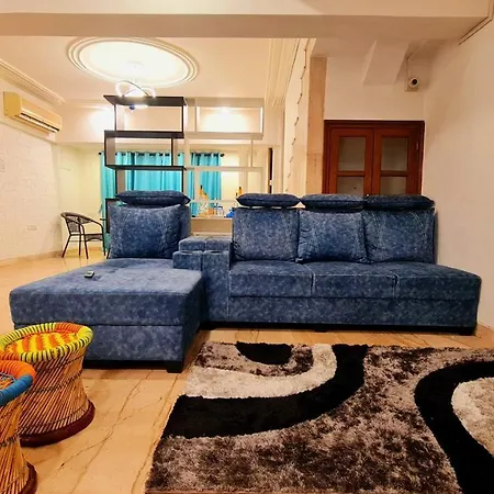 Rostel Live Hostel