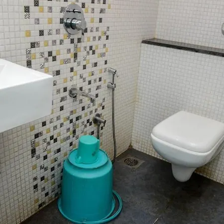 Guest house Royal Orbit In *