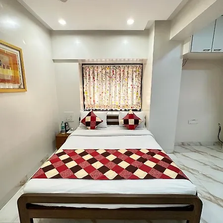 Welcome Home Service Apartments - Bandra Hotel Mumbai