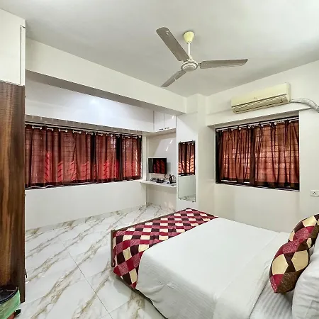 Welcome Home Service Apartments - Bandra Hotel