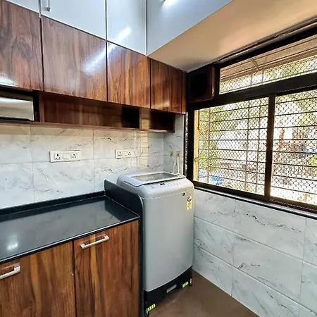 Welcome Home Service Apartments - Bandra Hotel Mumbai