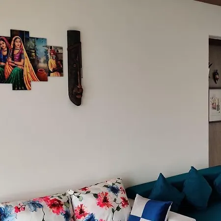 Spacious 4 Bhk In Mulund East 12 Guest For Function Gathering Meeting Apartment