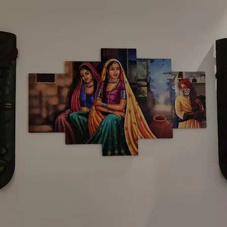 Apartment Spacious 4 Bhk In Mulund East 12 Guest For Function Gathering Meeting *
