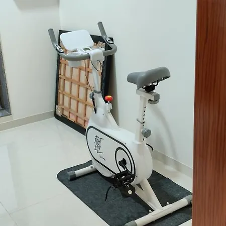 Spacious 4 Bhk In Mulund East 12 Guest For Function Gathering Meeting Apartment Mumbai