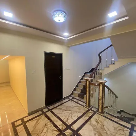 Classio - Near Kokilaben Hospital, Andheri West Hotel Mumbai