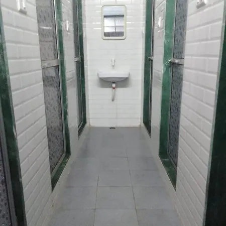 New Amaan Palace Guest house