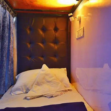 New India Hostel