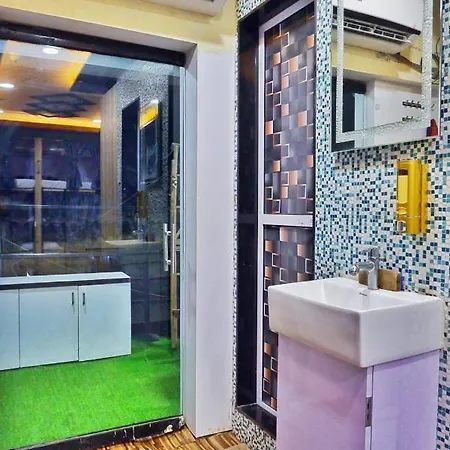 Hostel New India Mumbai