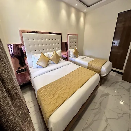 Hotel Orchid Inn,mumbai