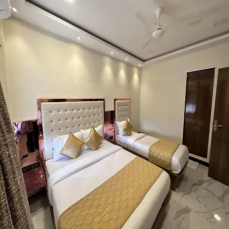 Hotel Orchid Inn,mumbai 4*