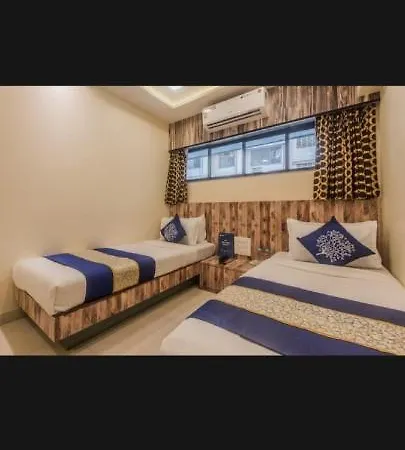 Golden Inn, 3*