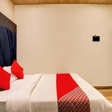 Hotel O Plaza Inn Hotel Mumbai