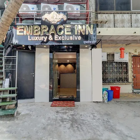 Hotel Embrace Near Exhibition Center 3*